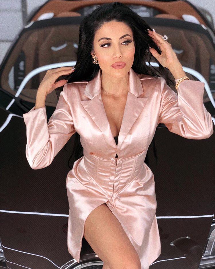 Blogger Favorite Deep V Corset Blazer